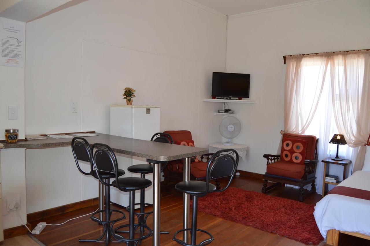 Villelodge Accommodation Luderitz Exterior photo